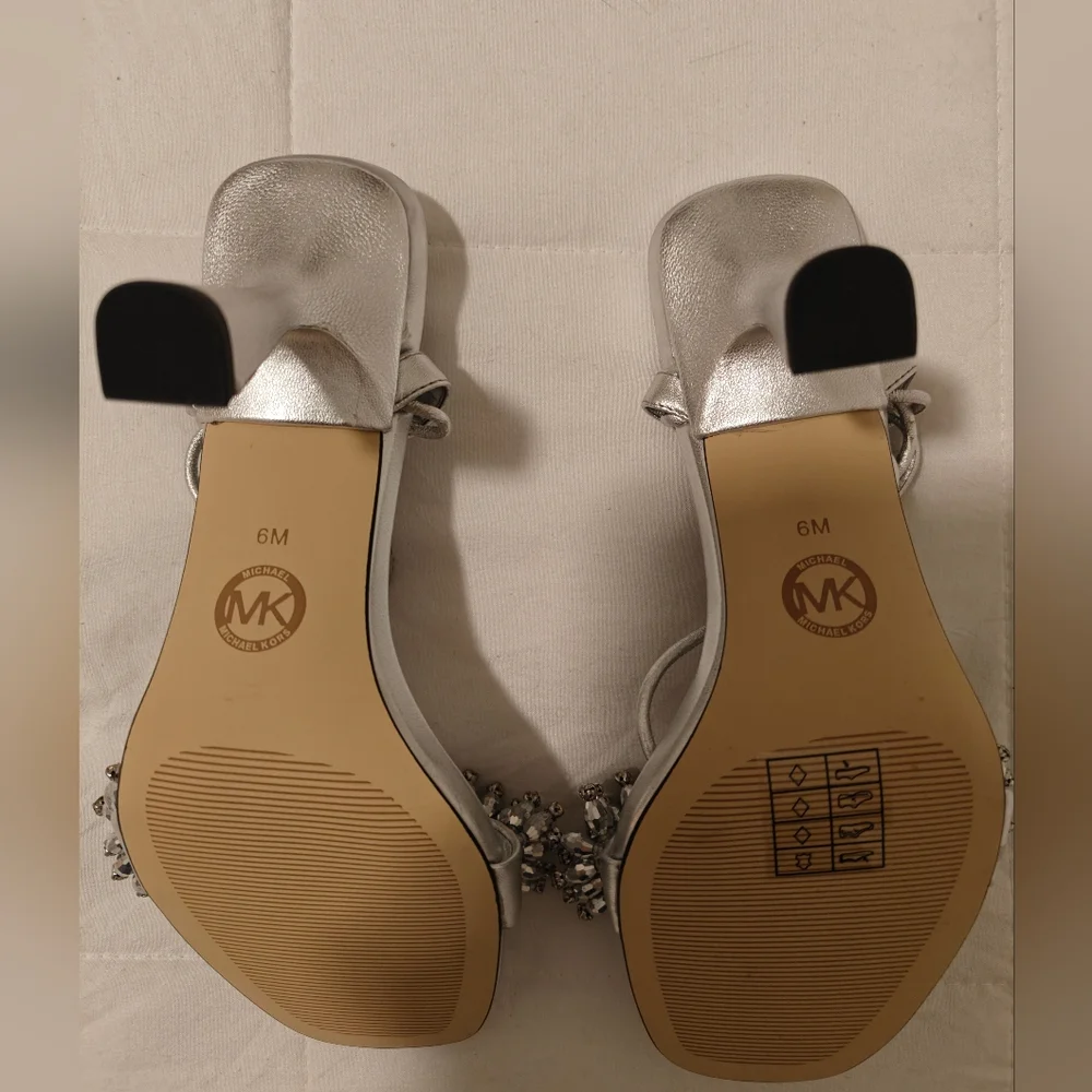 Michael Michael Kors Lucia Embellished Metallic Leather Sandal NEW, NEVER WORN - Picture 6 of 6